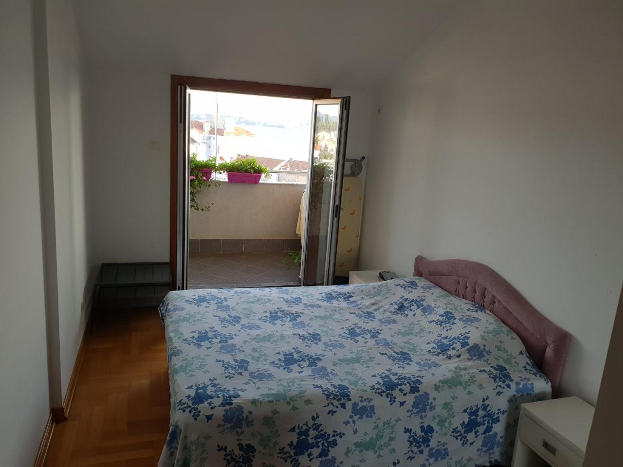 Vb Apartmani Tivat Luaran gambar